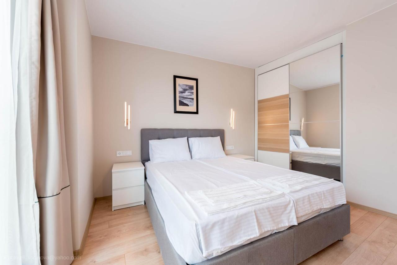 Sea Stories Apartments Варна Екстер'єр фото